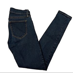 GAP True Skinny Stretch Jeans 25 Petite